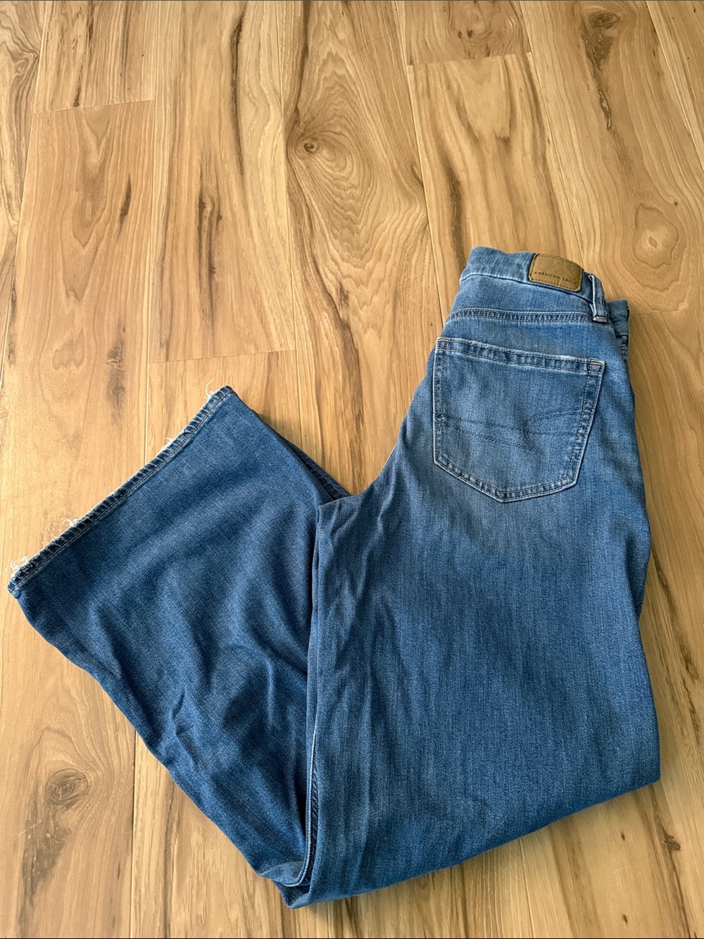 American Eagle Outfitters Women’s Dark Blue wide leg jeans